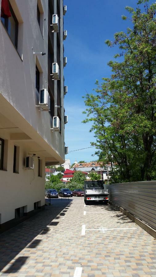 Kolonaki Domus Apartment Iasi Exterior foto